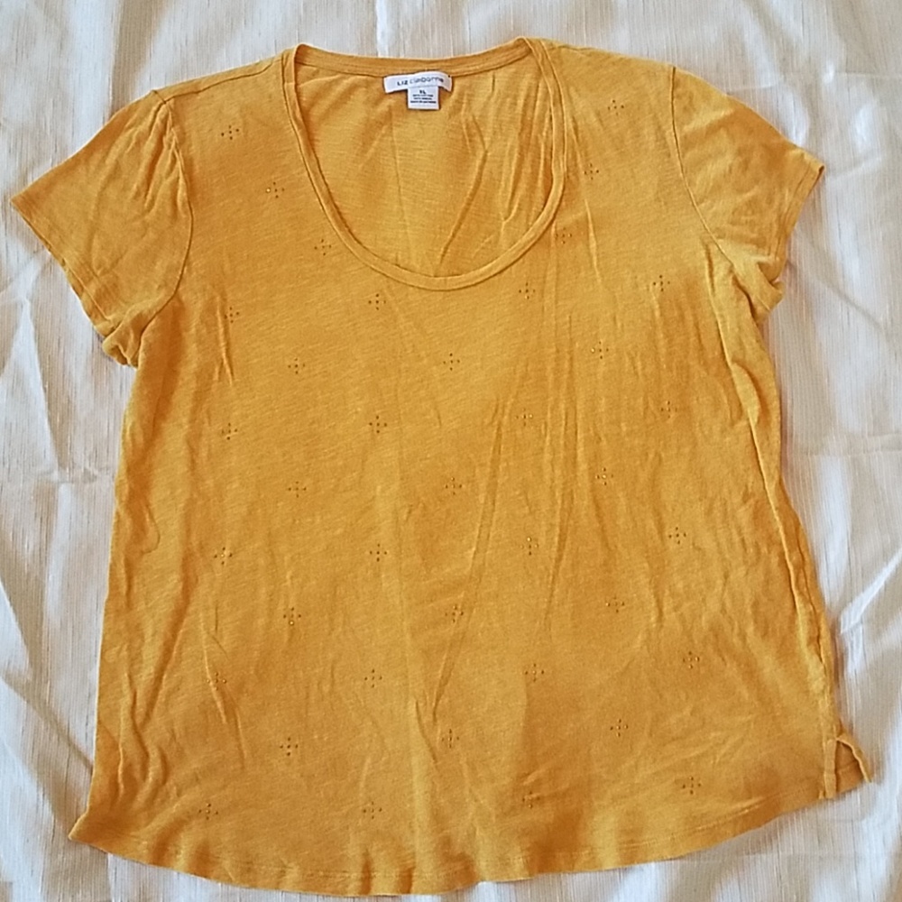 Liz Claiborne size XL top.   (T)